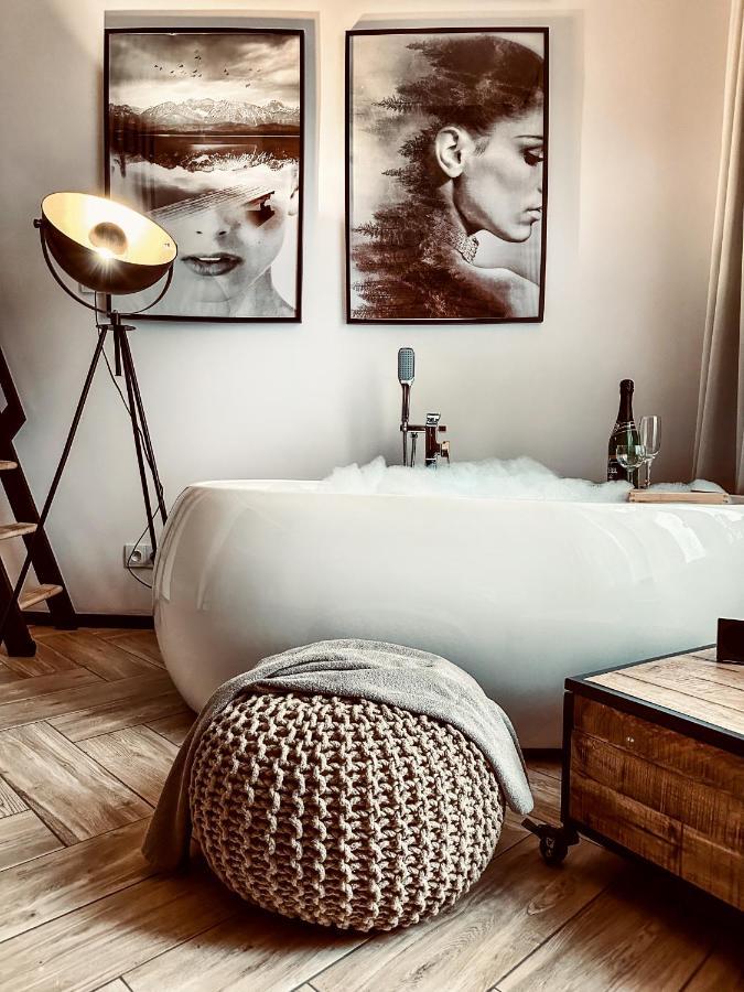 Apartment Premium Jacuzzi For Couples, Old Town Cracovia Exterior foto
