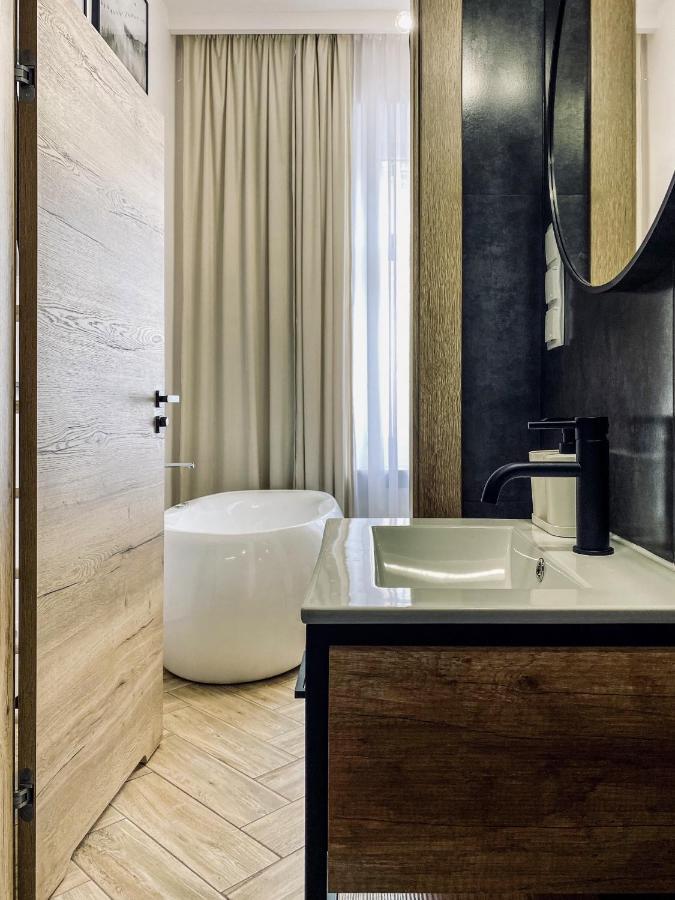 Apartment Premium Jacuzzi For Couples, Old Town Cracovia Exterior foto